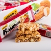 Bombbar Strawberry-almond muesli bar 45 g bilde Bombbar Strawberry-almond muesli bar 45 g fotogrāfija