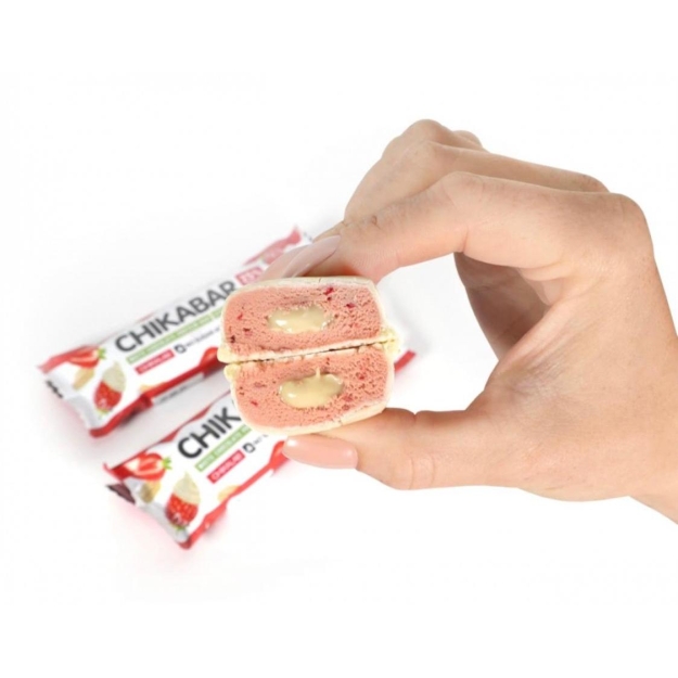 Bombbar Chikabar 60 g strawberry pilt Bombbar Chikabar 60 g strawberry foto
