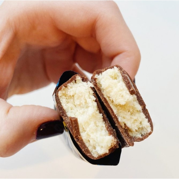 Bombbar #Bombbar Protein Bar 40 g Coconut Cake pilt Bombbar #Bombbar Protein Bar 40 g Coconut Cake foto