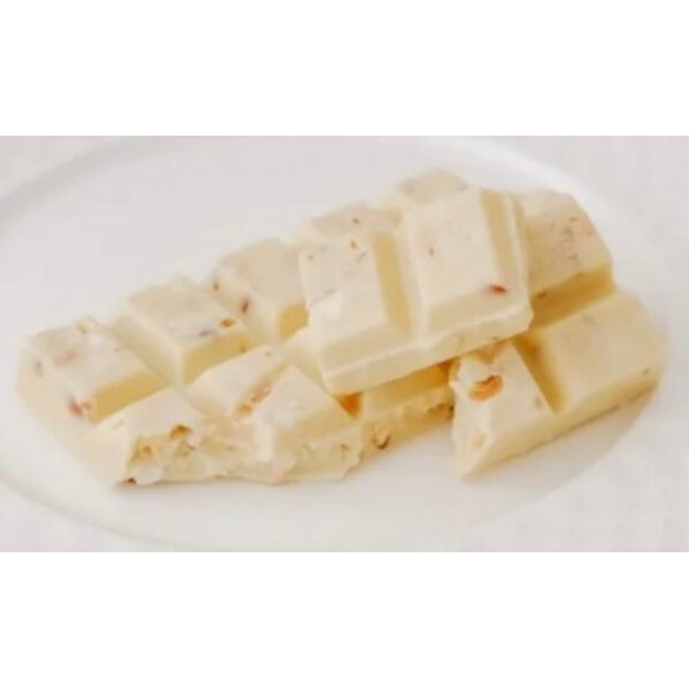 Bombbar Chika Sport chocolate with hazelnuts and cornflakes 100 g picture Bombbar Chika Sport chocolate with hazelnuts and cornflakes 100 g photo