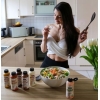 Gymqueen Mamma Mia Zero Kcal mērce 275 ml - Zemenes bilde Gymqueen Mamma Mia Zero Kcal mērce 275 ml - Zemenes fotogrāfija