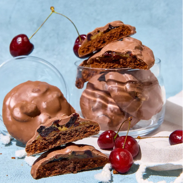 Bombbar Snaq Fabriq Snaqer 45 g - Cherry and caramel Bombbar Snaq Fabriq Snaqer 45 g - Cherry and caramel