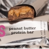 Nick's Baltymų batonėlis 50 g - žemės riešutų kremas Nick's Baltymų batonėlis 50 g - žemės riešutų kremas