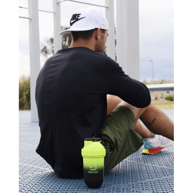 ShakeSphere Tumbler Cooler Shaker 700 ml, Ombre Yellow picture ShakeSphere Tumbler Cooler Shaker 700 ml, Ombre Yellow photo